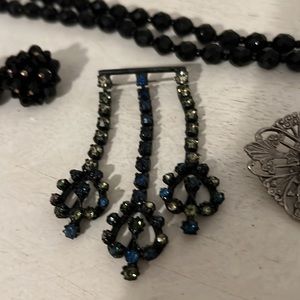 Vintage mourning jewelry black faceted crystal earrings necklace brooches laguna